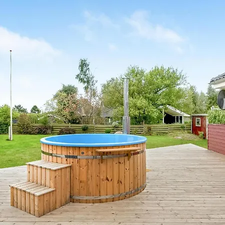 Amazing In With Sauna *