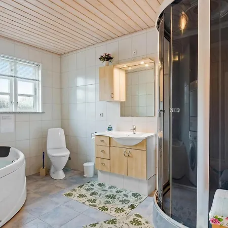 Beautiful Home In Broager With Sauna Casa de Férias Broager