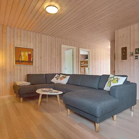 Beautiful Home In Broager With Sauna Casa de Férias *